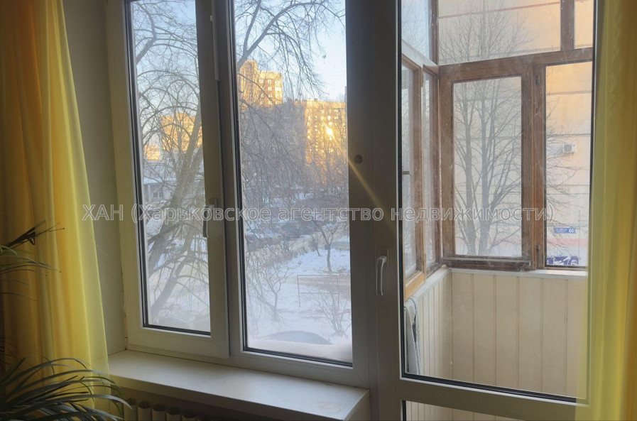 Продам квартиру, Победы просп. , 1  ком., 25.70 м², капитальный ремонт 