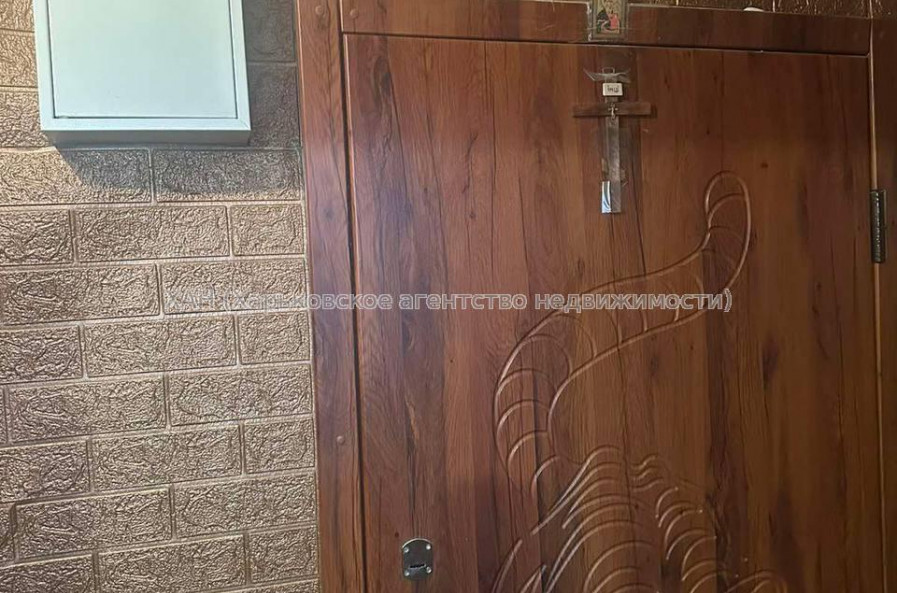 Продам квартиру, Академиков Ахиезеров ул. , 3  ком., 49.50 м², капитальный ремонт 