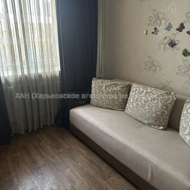 Продам квартиру, Академиков Ахиезеров ул. , 3 кім., 49.50 м², капитальный ремонт 