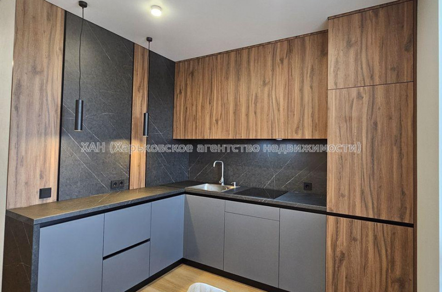 Продам квартиру, Мира ул. , 2  ком., 57 м², авторский дизайн 