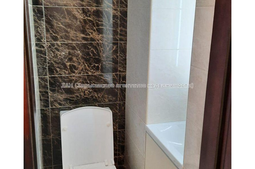 Продам квартиру, Полтавский Шлях ул. , 2 кім., 45.60 м², евроремонт 