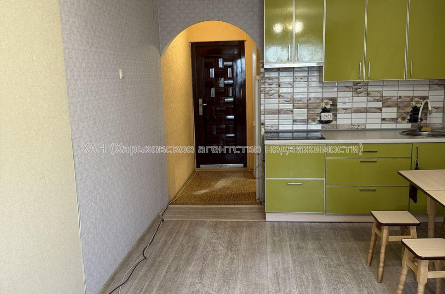 Продам квартиру, Гарибальди ул. , 1 кім., 26.80 м², капитальный ремонт 