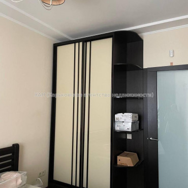 Продам квартиру, Георгия Тарасенко ул. , 2  ком., 54 м², частичный ремонт 