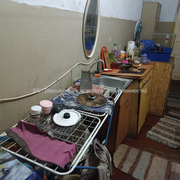 Продам квартиру, 12 Апреля ул. , 2  ком., 25.60 м², косметический ремонт 