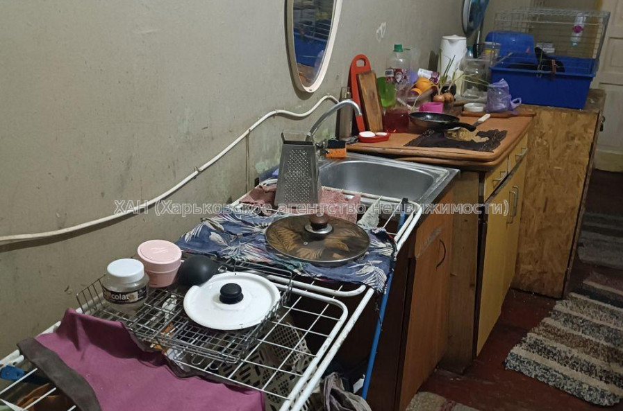 Продам квартиру, 12 Апреля ул. , 2  ком., 25.60 м², косметический ремонт 