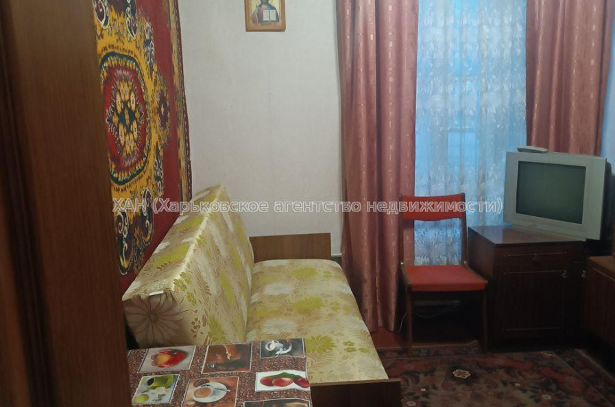 Продам квартиру, 12 Апреля ул. , 2  ком., 25.60 м², косметический ремонт 