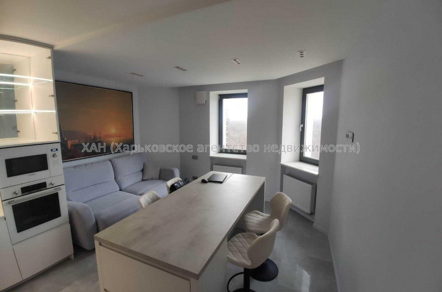 Продам квартиру, Профессорская ул. , 2  ком., 70 м², авторский дизайн 