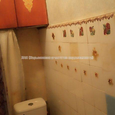 Продам квартиру, Юбилейный просп. , 2  ком., 44 м², советский ремонт 