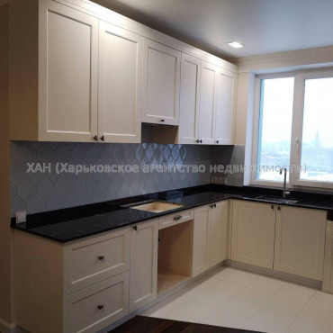 Продам квартиру, Рогатинская Левада ул. , 2  ком., 50 м², капитальный ремонт 