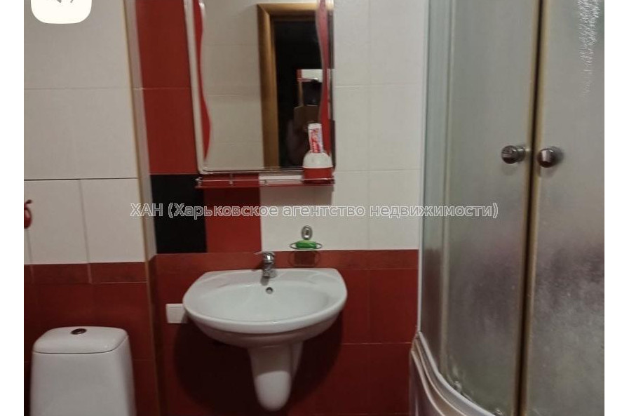 Сдам квартиру, Богомольца ул. , 1  ком., 38 м², капитальный ремонт 