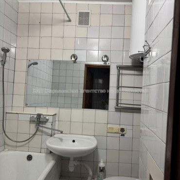 Сдам квартиру, Полтавский Шлях ул. , 2  ком., 46 м², евроремонт 