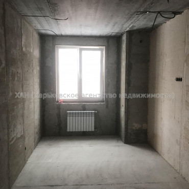 Продам квартиру, Шевченковский пер. , 1 кім., 33 м², без внутренних работ 