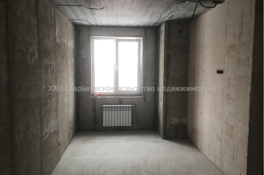 Продам квартиру, Шевченковский пер. , 1 кім., 33 м², без внутренних работ 