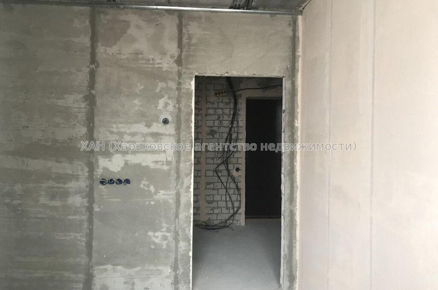 Продам квартиру, Шевченковский пер. , 1  ком., 33 м², без внутренних работ 