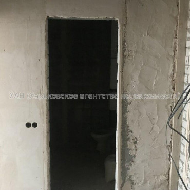 Продам квартиру, Шевченковский пер. , 1  ком., 33 м², без внутренних работ 