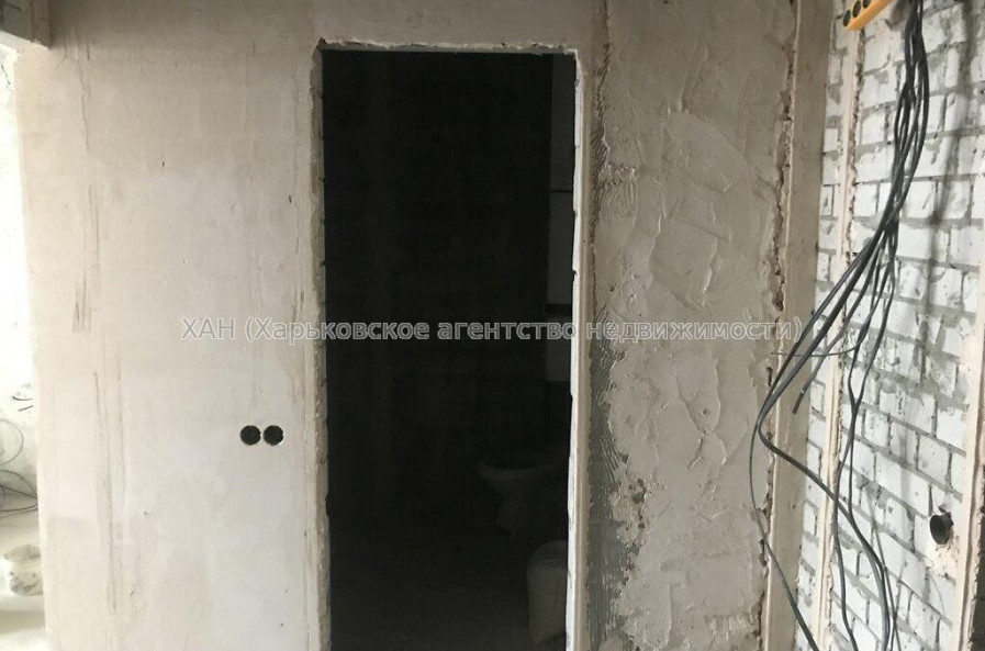 Продам квартиру, Шевченковский пер. , 1  ком., 33 м², без внутренних работ 