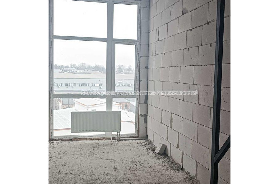 Продам квартиру, Салтовское шоссе , 1 кім., 50 м², без внутренних работ 