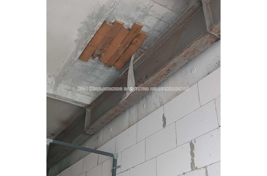 Продам квартиру, Салтовское шоссе , 1 кім., 50 м², без внутренних работ 