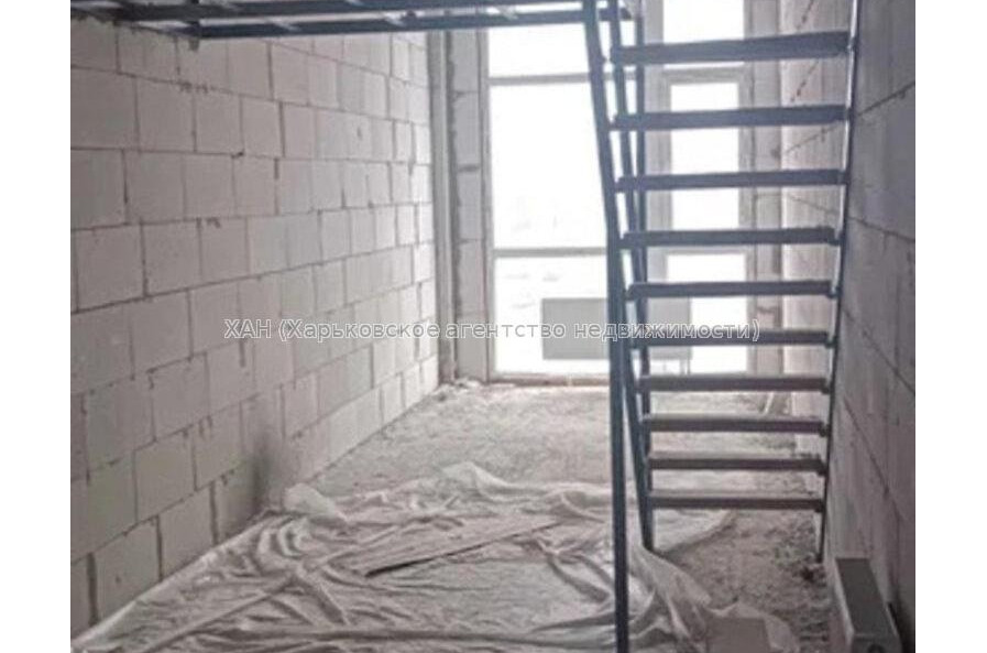 Продам квартиру, Салтовское шоссе , 1  ком., 50 м², без внутренних работ 
