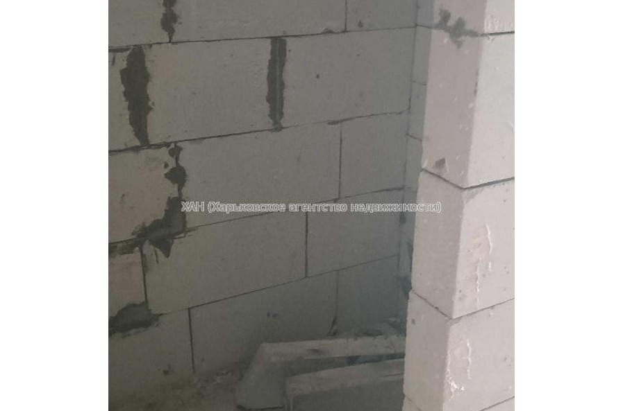 Продам квартиру, Салтовское шоссе , 1 кім., 50 м², без внутренних работ 