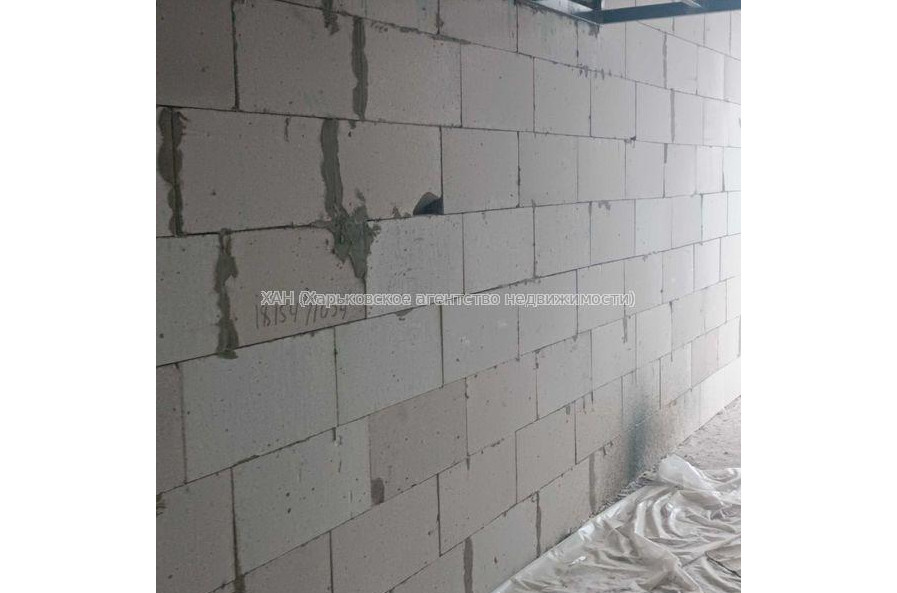 Продам квартиру, Салтовское шоссе , 1 кім., 50 м², без внутренних работ 