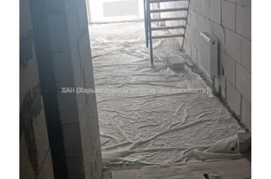 Продам квартиру, Салтовское шоссе , 1  ком., 50 м², без внутренних работ 