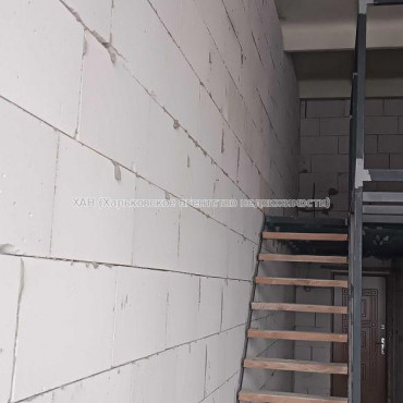 Продам квартиру, Салтовское шоссе , 1 кім., 50 м², без внутренних работ 