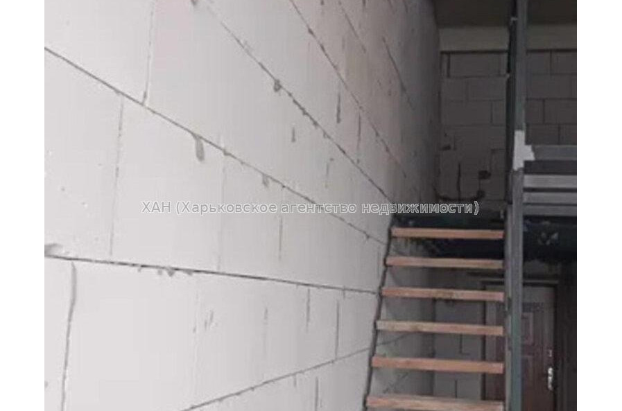 Продам квартиру, Салтовское шоссе , 1  ком., 50 м², без внутренних работ 