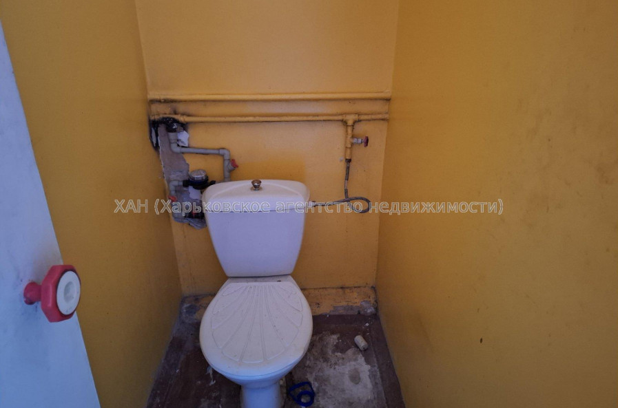 Продам квартиру, Науки просп. , 2  ком., 56.60 м², советский ремонт 