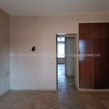 Продам квартиру, Науки просп. , 2  ком., 56.60 м², советский ремонт 