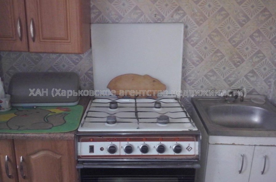 Продам квартиру, 1 кім., 33 м², косметический ремонт 