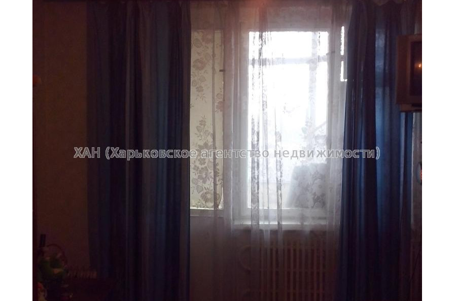 Продам квартиру, 1 кім., 33 м², косметический ремонт 