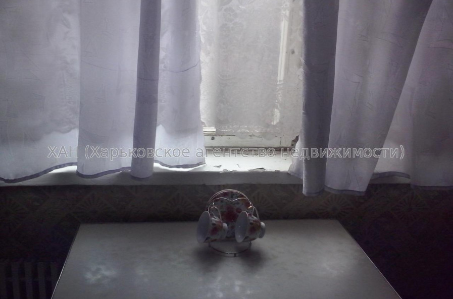 Продам квартиру, 1 кім., 33 м², косметический ремонт 