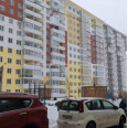 Продам квартиру, Гвардейцев Широнинцев ул. , 1  ком., 43 м², без ремонта 