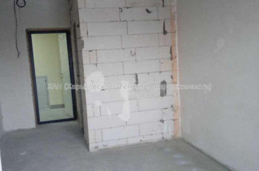 Продам квартиру, Фесенковская ул. , 1 кім., 20 м², без ремонта 