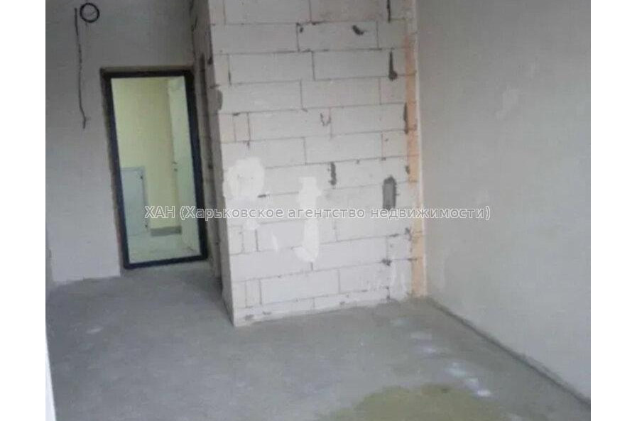 Продам квартиру, Фесенковская ул. , 1 кім., 20 м², без ремонта 