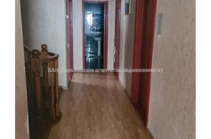 Продам дом, Сосновая ул. , 305 м², 10 сот., капитальный ремонт 