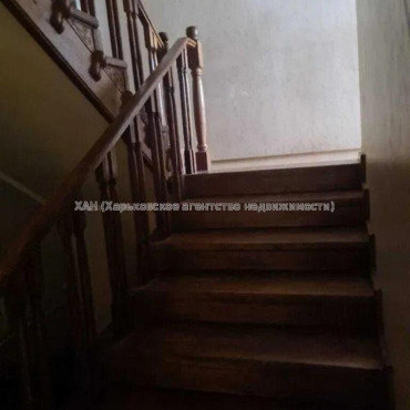 Продам дом, Сосновая ул. , 305 м², 10 сот., капитальный ремонт 