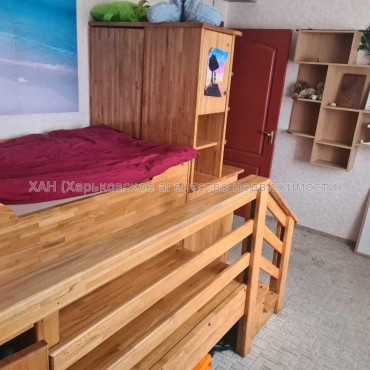 Продам дом, Сосновая ул. , 305 м², 10 сот., капитальный ремонт 