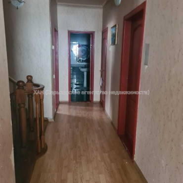 Продам дом, Сосновая ул. , 305 м², 10 сот., капитальный ремонт 