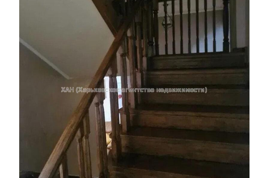 Продам дом, Сосновая ул. , 305 м², 10 сот., капитальный ремонт 