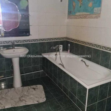 Продам дом, Сосновая ул. , 305 м², 10 сот., капитальный ремонт 