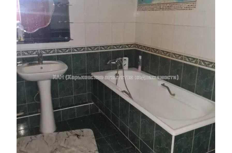 Продам дом, Сосновая ул. , 305 м², 10 сот., капитальный ремонт 