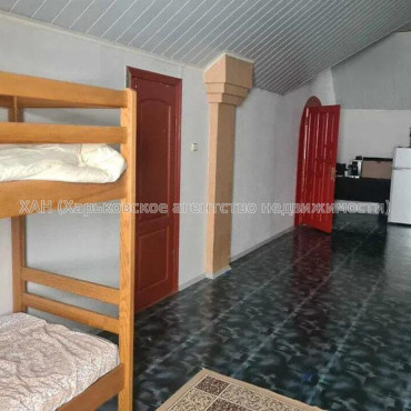 Продам дом, Сосновая ул. , 305 м², 10 сот., капитальный ремонт 