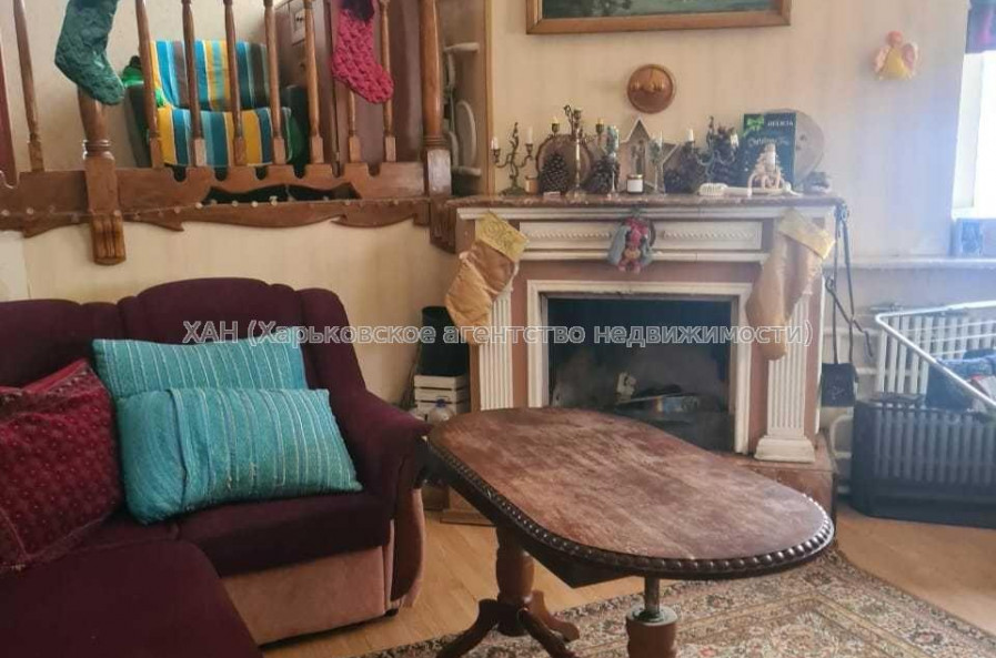 Продам дом, Сосновая ул. , 305 м², 10 сот., капитальный ремонт 