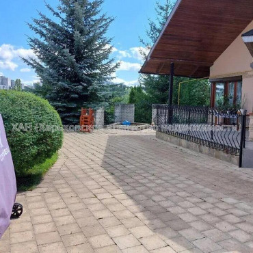 Продам дом, Вербная ул. , 220 м², 10 сот., капитальный ремонт 