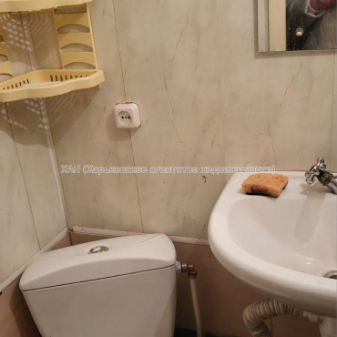 Продам квартиру, Ощепкова Андрея ул. , 1 кім., 20 м², советский ремонт 