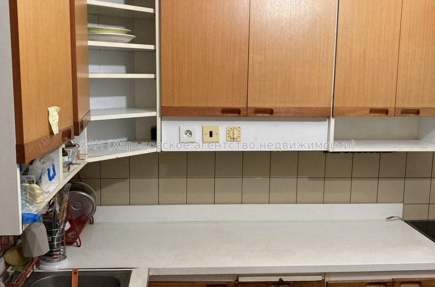 Продам квартиру, 4  ком., 82 м², советский ремонт 