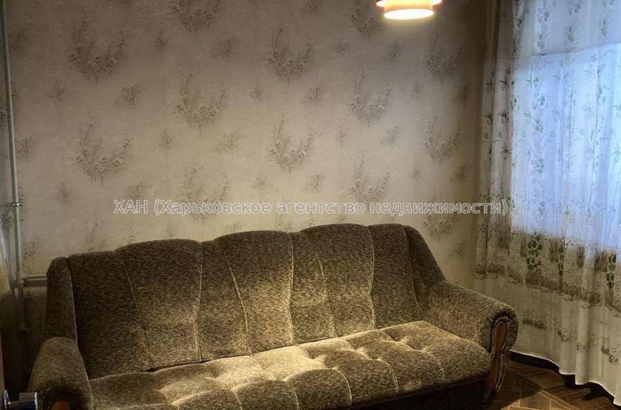 Продам квартиру, 4  ком., 82 м², советский ремонт 