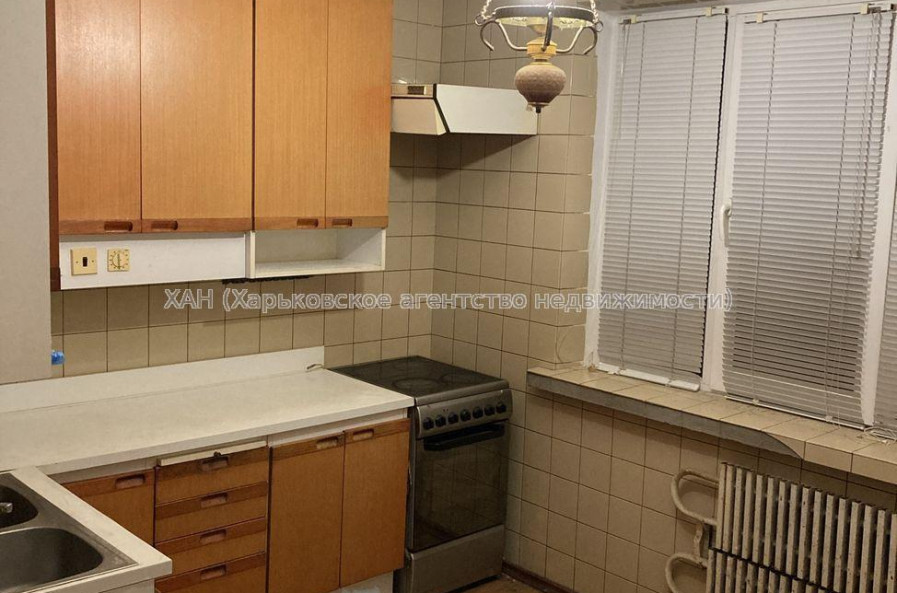 Продам квартиру, 4  ком., 82 м², советский ремонт 